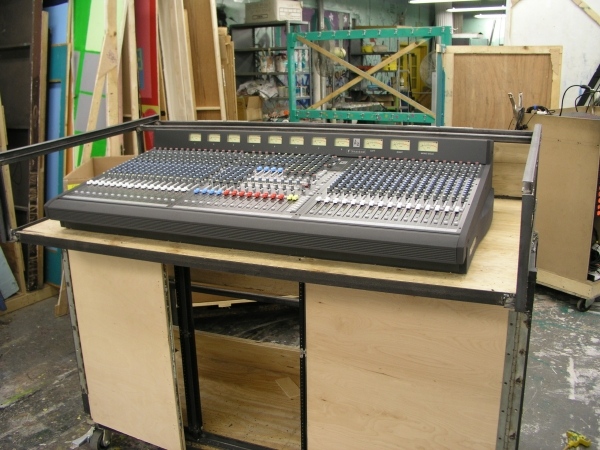 Mixer on the new cart